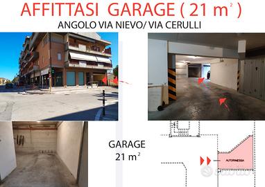 Spazioso garage