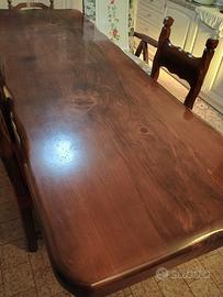 Tavolo in legno artigianale+set sedie +comodino 