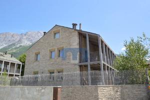 Appartamento di 130 m² con 3 locali e box auto a B