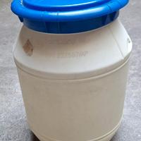 Fusto 30 litri circa, bianco- tappo a vite