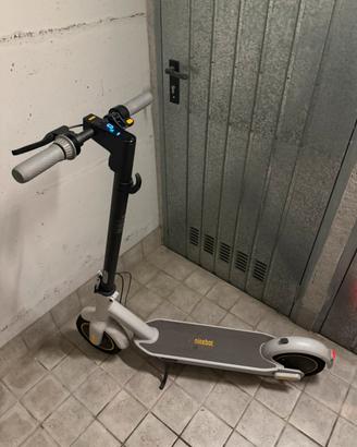 Segway NINEBOT monopattino MAX30GLE come nuovo