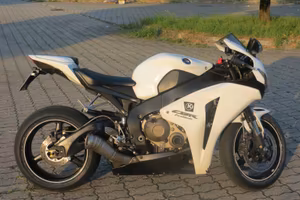 Honda CBR1000RR Fireblade 2008 – Edizione Rizoma