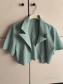 Completo azzurro – blazer corto  shorts coordinati