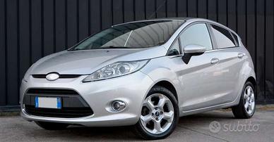 Ford Fiesta 5p 1.4 tdci Titanium c/esp OK NEOPATEN