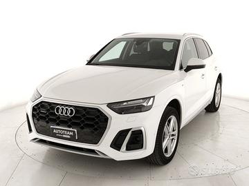 AUDI Q5 40 2.0 tdi mhev 12V S line quattro s-troni