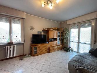 Trilocale arredato con cantina e posto auto