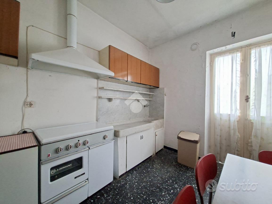 2 LOCALI A VOBBIA - Vista 3