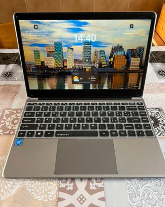 Laptop HeroBook Pro