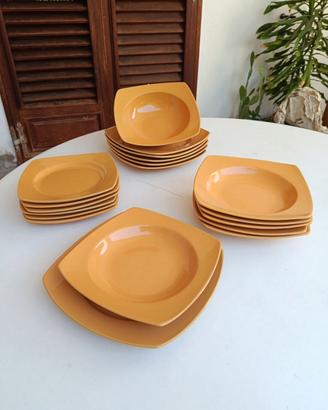 servizio di piatti 