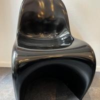 VITRA Sedia VERNER Panton S in Resina nera Lucida