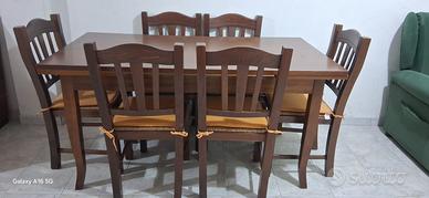 Tavolo in legno