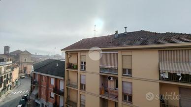 3 LOCALI A ASTI