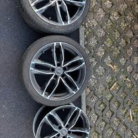 Tre cerchi Audi 18
