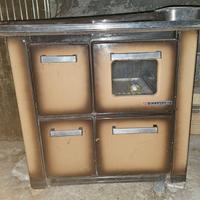 Stufa a legna vintage marca MANOCCHI