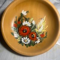 Piatto in legno-dipinto a mano, gancio x appendere