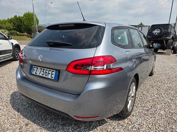 Peugeot 308 BlueHDi 130 S&S SW Allure