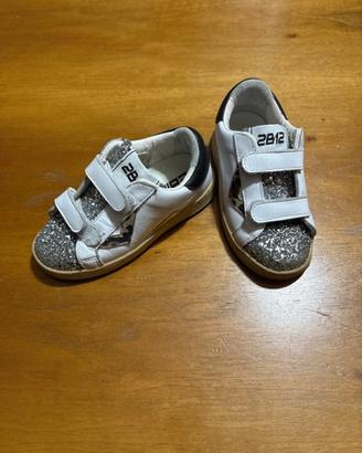 Scarpe da bambina, numero 25 in pelle