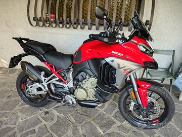 Ducati Multistrada V4 S Travel & Radar RED full