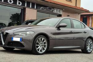 ALFA ROMEO Giulia 2.2TD 180CV AT8 AWD Q4 BUSINES