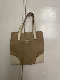 Prada Borsa a mano in iuta beige dettagli in pelle