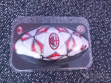 Pallone Milan