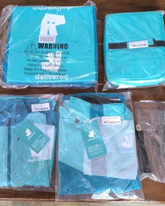 Kit Deliveroo NUOVO mai usato