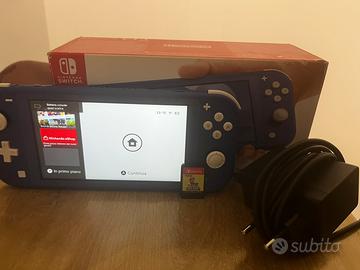 Nintendo Switch Lite + Super Mario Deluxe
