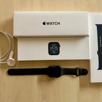 Apple Watch SE di seconda generazione  2024