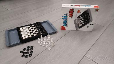 Gioco da viaggio scacchi e dama