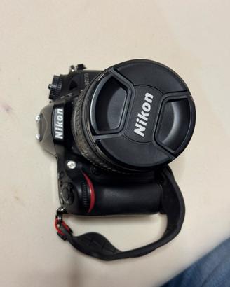 Nikon D7200 usata poco  (SOLO CORPO)