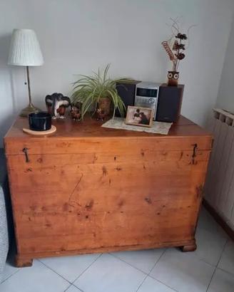 Cassone antico legno massello