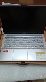 Asus Vivobook e1504fa e1504 NUOVO