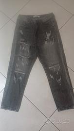 pantalone di jeans 