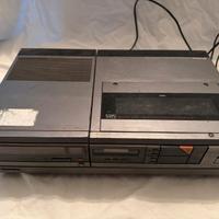 Registratore VHS itachi