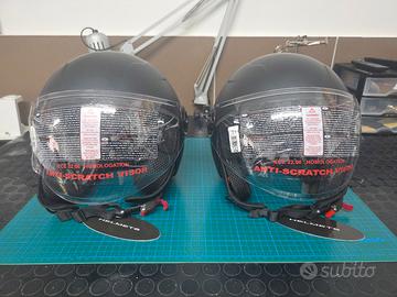 Coppia Caschi Jet Neri XL e S