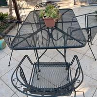 Tavolo giardino e sedie