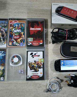 Console Sony PSP 2004 + 6 giochi e accessori