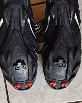 Scarpe e pedali mtb