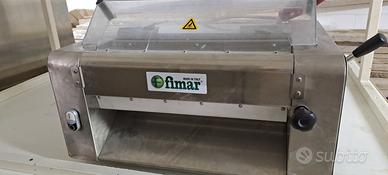 Macchina per tagliatelle