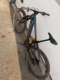 MONDRAKER CRAFTY CARBON XR