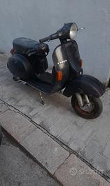 Vespa 125 Px