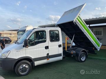 Iveco Daily 35C15 Ribaltabile Trilaterale 7 Posti