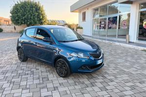 Lancia Ypsilon 1.0 FireFly 5 porte S&S Hybrid Gold