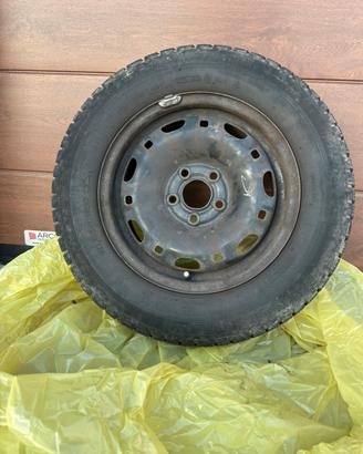 PNEUMATICI INVERNALI 175/50 R14 88T + CERCHI