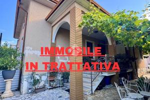 VILLA SINGOLA A CALCINATO