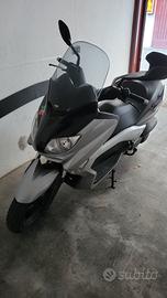 yamaha xmax 250