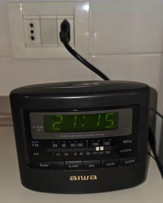 Radio Sveglia Orologio a forma di TV Crt