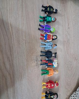 playmobil . toy sorpresa ovetti