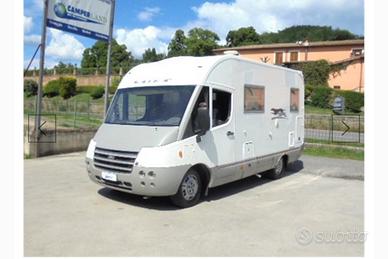 Laika motorhome  garage