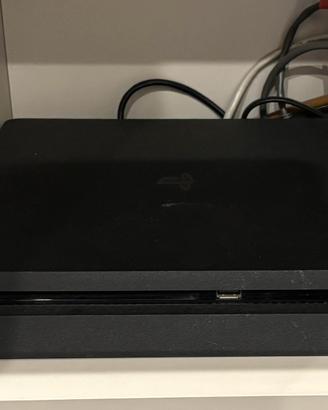 PLAYSTATION 4 SLIM 1TB